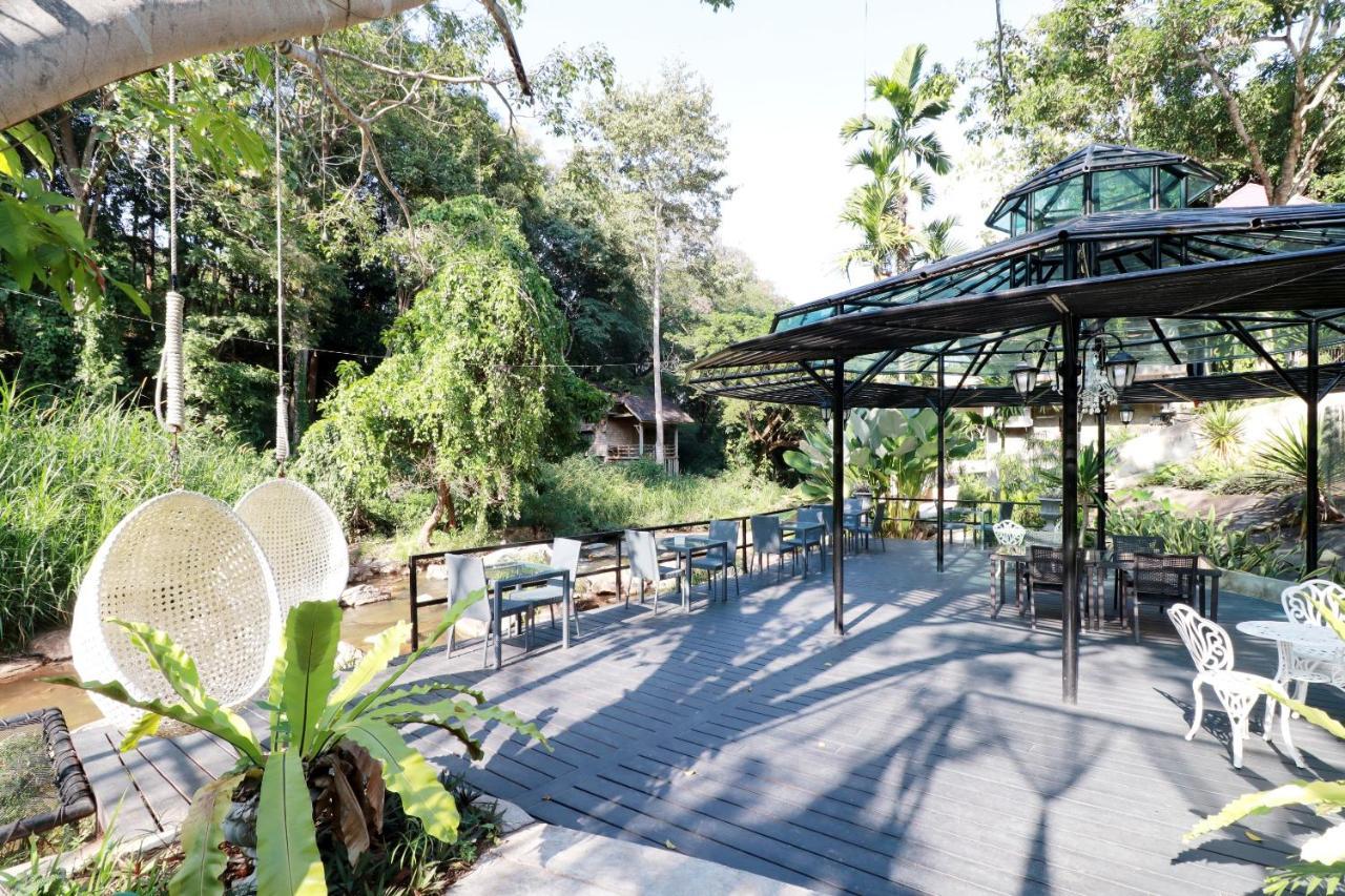 Capital O 464 At Nata Chiangmai Chic Jungle Hotel Mae Rim Exterior photo